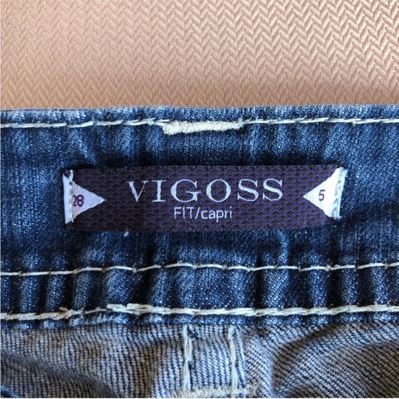 Vigoss Tick Stitch Ring-stone button flap embellished back Pocket Capri Jeans 28 - Picture 12 of 16